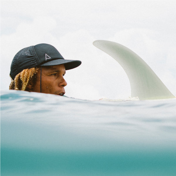 Kaiola Surf Hat Pure Black with UPF 80